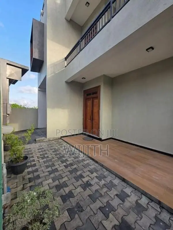 TWO STORY HOUSE FOR SALE IN HOMAGAMA GODAGAMA