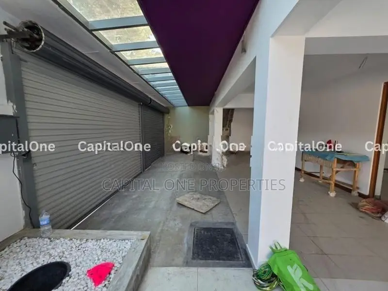 Luxury House For Rent In Gregorys Road Colombo 7 - 3825U