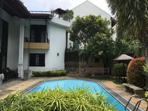 Luxury House For Rent In A Battaramulla - 1902u