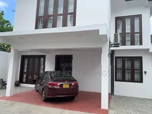 Exclusive Luxury Two-Story House Near Parliament Rajagiriya [HS100]