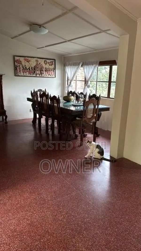 Beautiful Fully Renovated 3 Storey House for Rent in Hanthana,Kandy