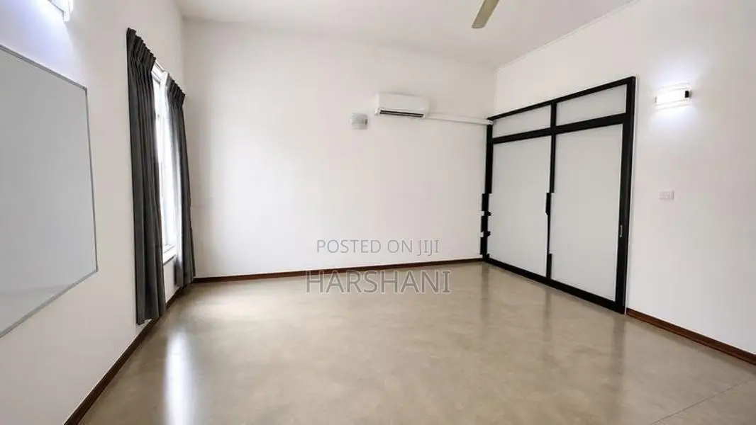 Spacious House/ Garden for Long-Term Rent Close to Battaramulla