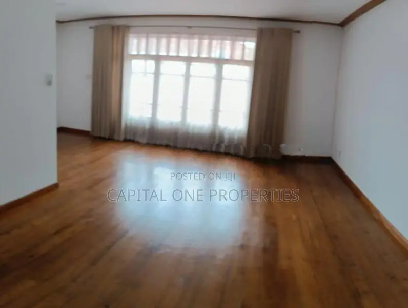 LUXURY HOUSE FOR RENT IN JAWATTA COLOMBO 05 - 2164U