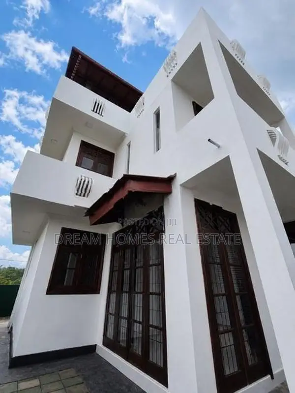 Modern Three Storey Luxury House for Sale in Godagama, Homagama