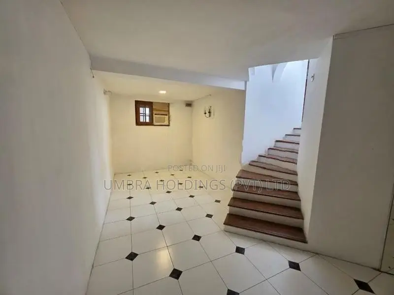 Luxury House For Rent In Thimbirigasyay Colombo 05 - 1238U