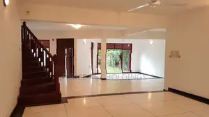 Luxury Family Home for Rent in Battaramulla (HR113)