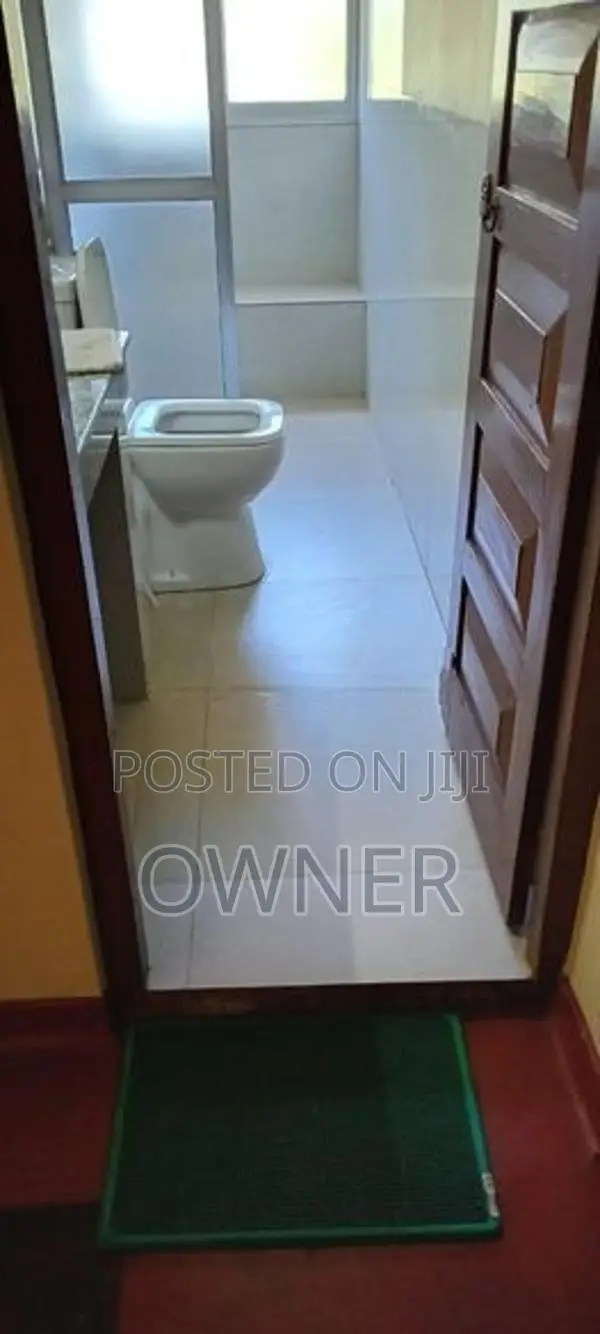 Beautiful Fully Renovated 3 Storey House for Rent in Hanthana,Kandy