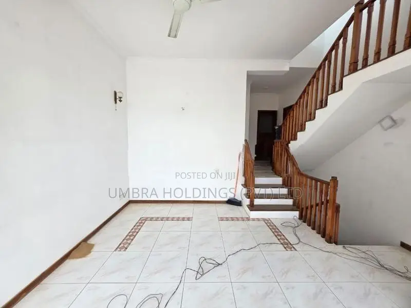Luxury House For Rent In Thimbirigasyay Colombo 05 - 1238U