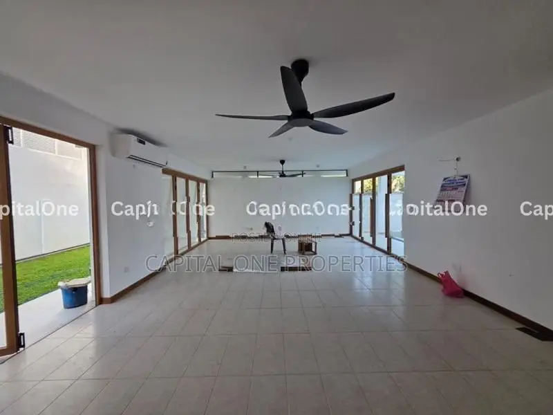 Luxury House For Rent In Gregorys Road Colombo 7 - 3825U