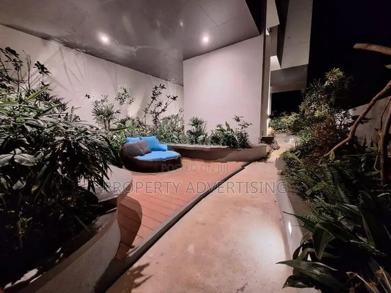 Pelawatta Newly Build Fully Furnished 3 Storey House for Sale
