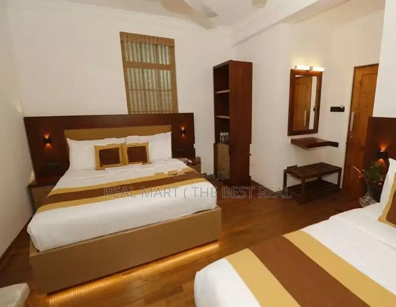COLOMBO 10 : 6-AC-BR (3,000 SQFT) FULLY FURNISHED LUXURY HOTEL FOR REN