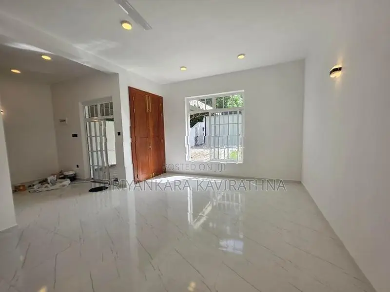 11 Perches - Brand New Mordern 3 Storied House in Kasbawa