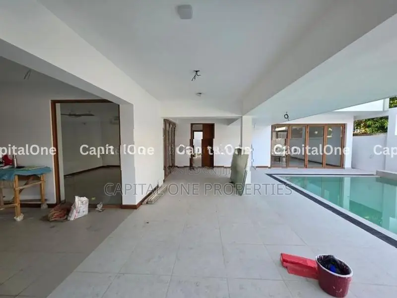 Luxury House For Rent In Gregorys Road Colombo 7 - 3825U