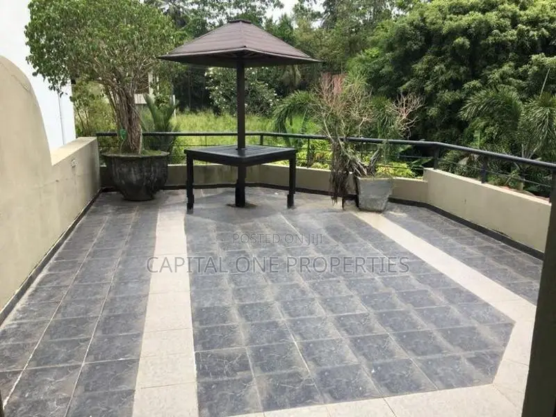 Luxury House For Rent In A Battaramulla - 1902u