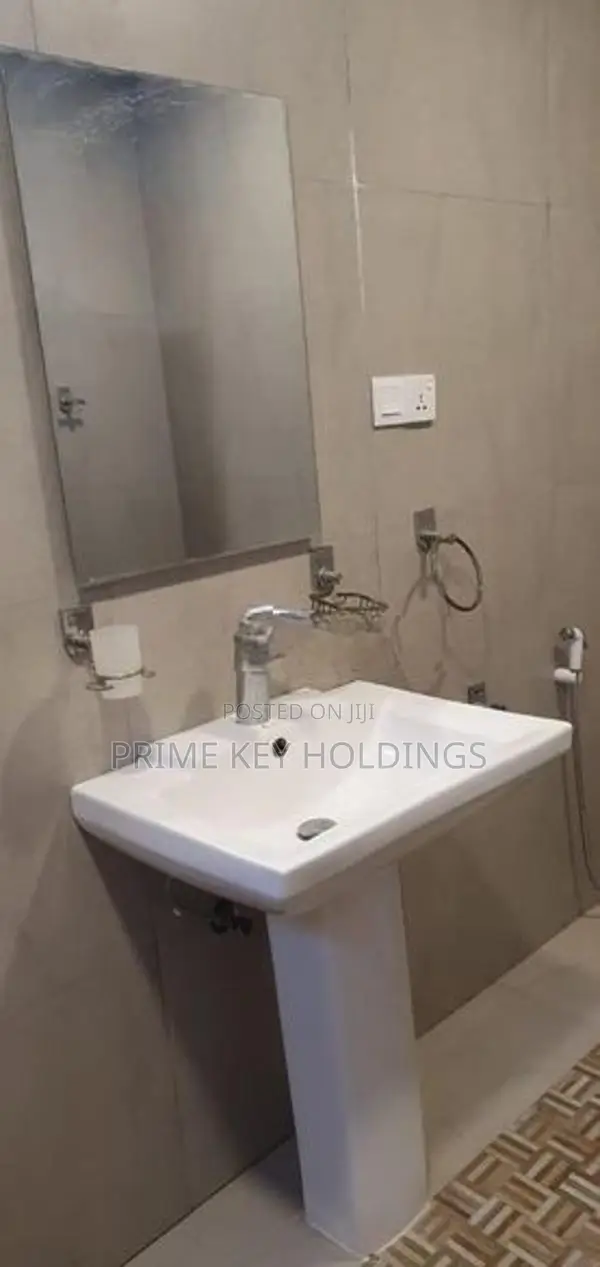 Bungalow for Long Term Rent in Mount Lavinia (#hr2003)