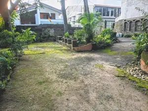 7 Perch Square Land for Sale in Nugegoda