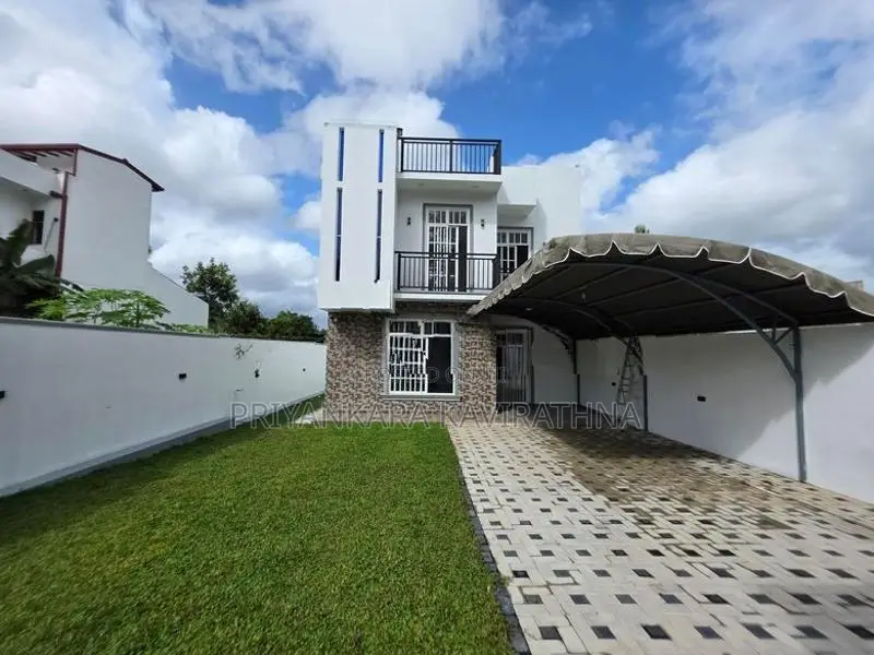 11 Perches - Brand New Mordern 3 Storied House in Kasbawa
