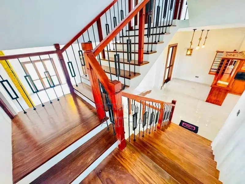 Gated Community House for Sale බොරලැස්ගමුව