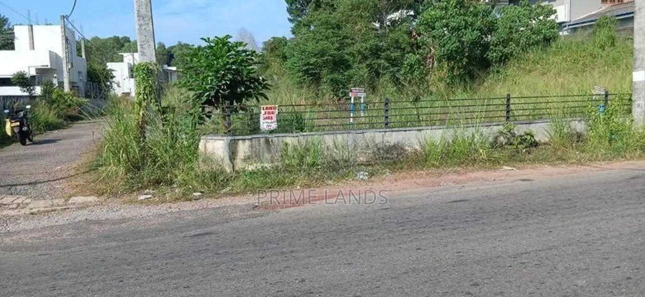 Piliyandala Residential Land for Sale in Madapatha Bus Road