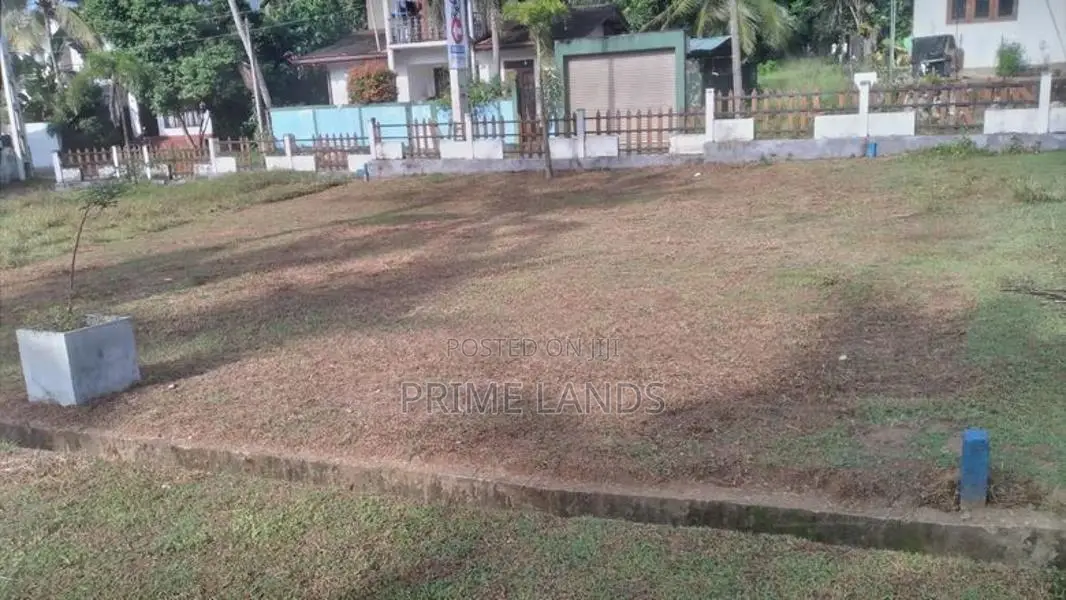 Residential Land for Sale in Athurugiriya
