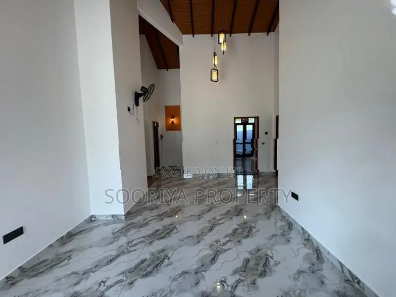 Modern Brand New House for Sale in Piliyandala
