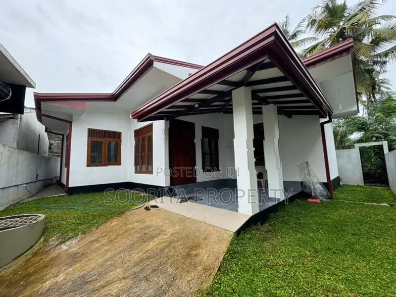 Brand New Single Storey House for Sale in Piliyandala