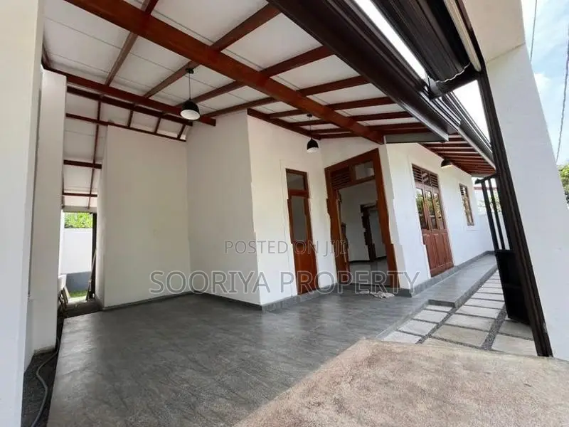 Piliyandala Polgasowita Brand New Single Storey House for Sale
