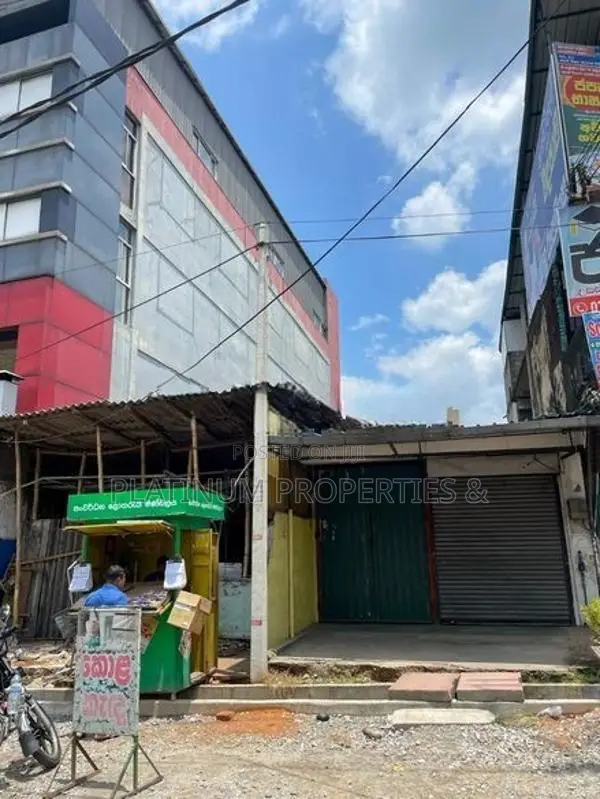 153P Land With Houses For Sale In Athurugiriya Town