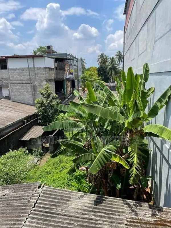 153P Land With Houses For Sale In Athurugiriya Town