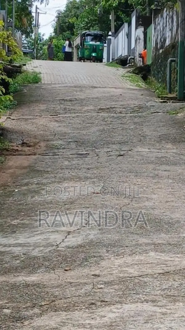 Land for Sale in Makuluduwa Road Samagi Mawatha Bokundara