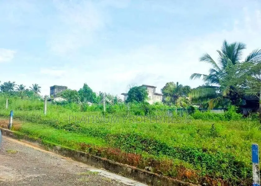 8 P Residential Land for Sale in Pliyandala Kahathuduwa