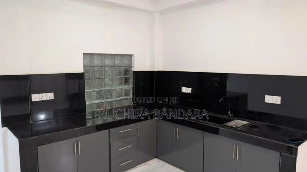 Upstair Annex for Rent Kandy