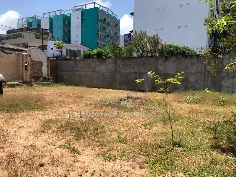 Commercial Land For Rent in W.A.Silva Mawathe Wellawatte Colombo.06