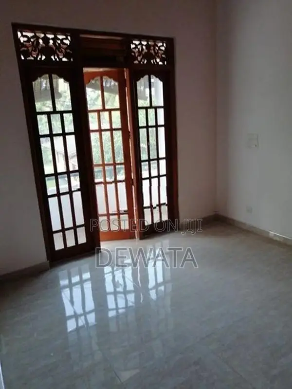 House For Rent Makuluwa