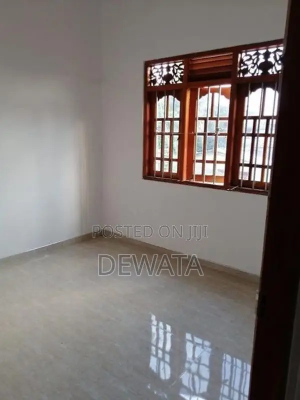 House For Rent Makuluwa