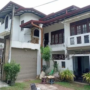HCR068 - Modern House for Sale in Boralesgamuwa