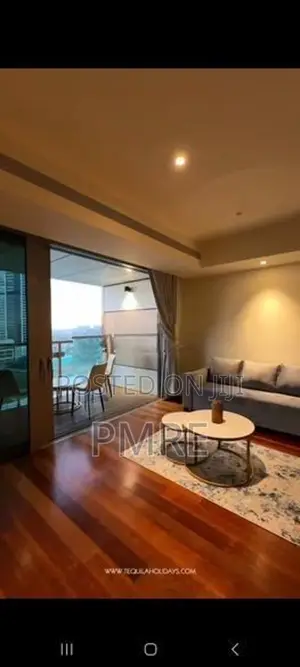 4 Bed Rooms Appartment for Sale