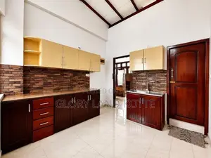 Upstair House in Nugegoda for Rent