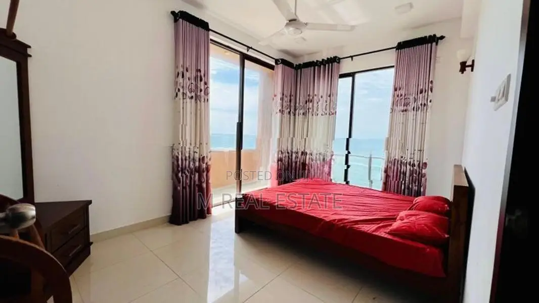 Furnished 03 Bedrooms Luxury Apartment for Rent in Wellawatte, Colombo