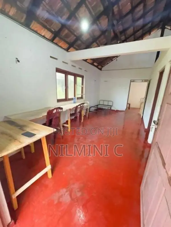 Boys Rooms for Rent අතුරුගි්‍රියෙ