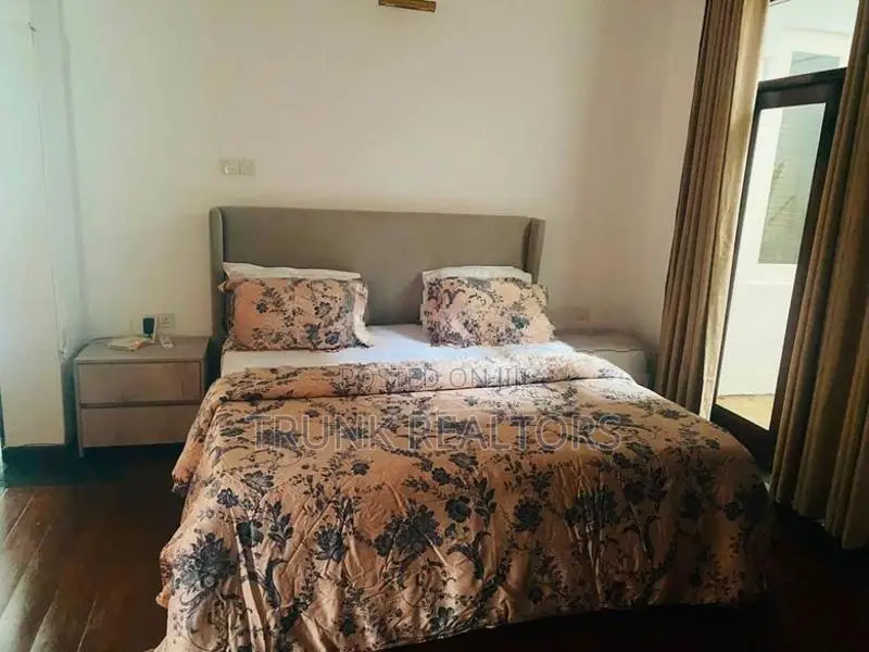 Horton Place 04BR House For Rent (NK11566)Colombo 07