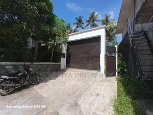 Near Town Brand New House for Sale in Piliyandala