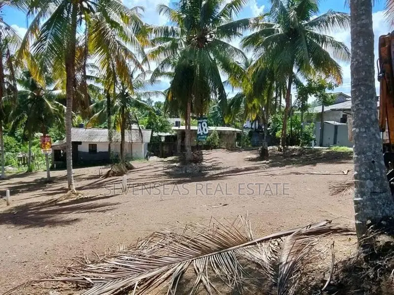 Residential Land Plots for Sale Near Kahathuduwa