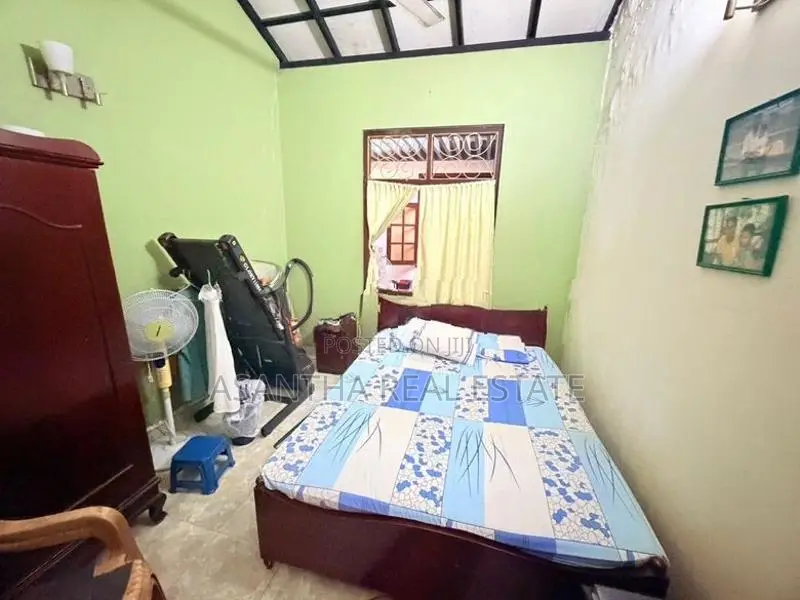 Single Storey House for Sale At Jaya Road Udahamulla Nugegoda