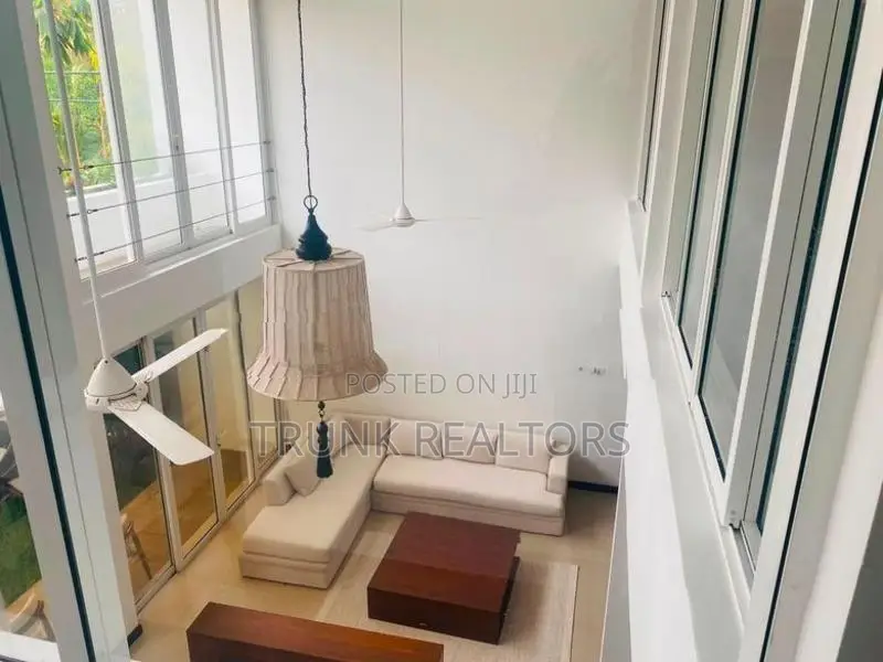 Horton Place 04BR House For Rent (NK11566)Colombo 07