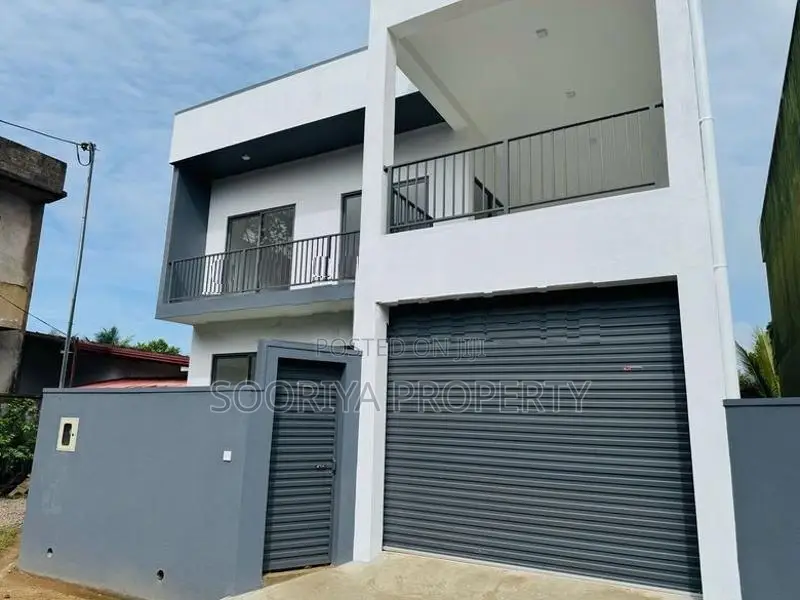 Brand New 2 Story Luxury House for Sale in Bandaragama Piliyandala