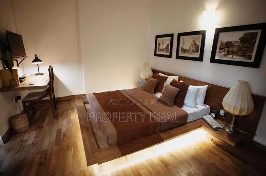 Luxury Furnished House for Sale in Colombo 5 - PDH50