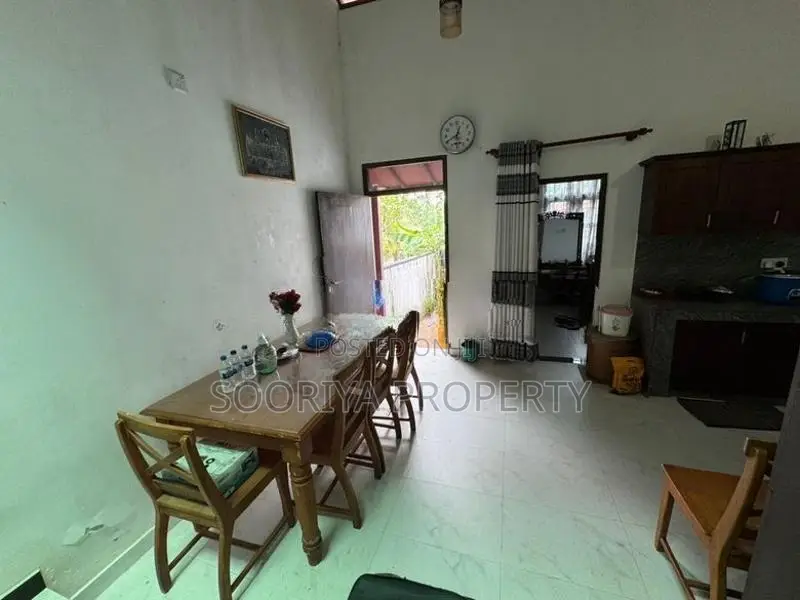 Luxury Single Story House for Sale in Piliyandala