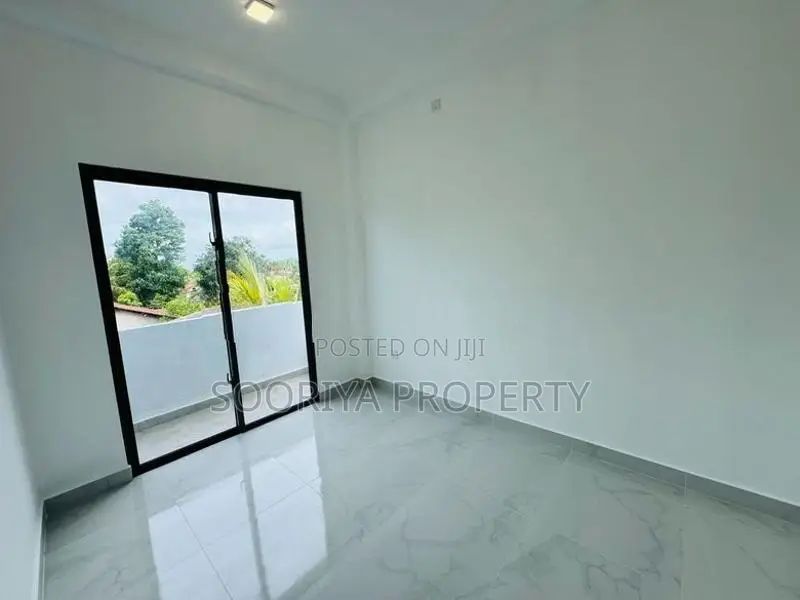 Brand New 2 Story Luxury House for Sale in Bandaragama Piliyandala