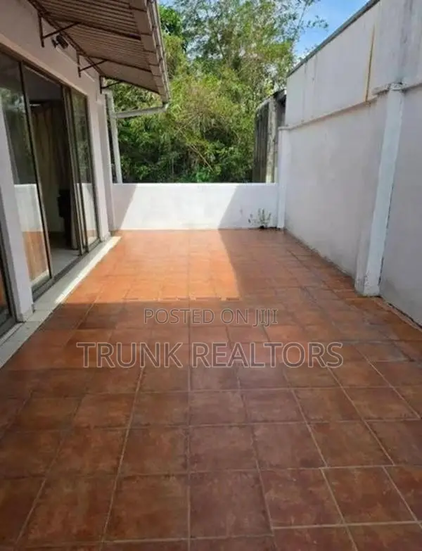 Colombo 05- 03 BR House For Rent (NK11556)